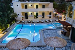 Kyra Panagia Hotel - Kyra Panagia - 5