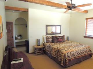 Croad Vineyards - The Inn - Paso Robles - 1