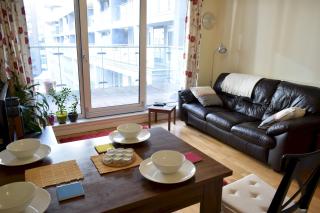 1 Bedroom Apartment in Canary Wharf with Balcony - Londra - 4