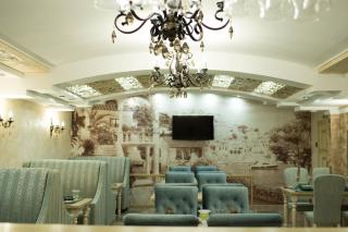 Triumph Hotel - 5