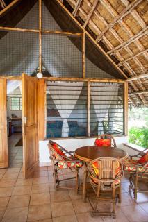Capricorn Beach Cottages - Pangani - 1