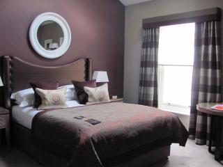 Macdonald Windsor - 4