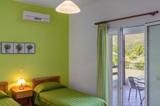 Mouzakis Villas - Agía Paraskeví - 1