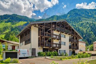 Base Camp: Residence Ferme de Montenvers - Chamonix - 3