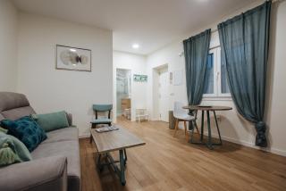 Apartamento Aitana, vistas Iglesia Magdalena desde Azotea - Sevilla - 1