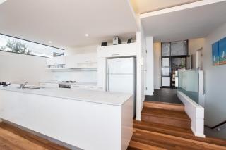 Beach House 7 26 One Mile Close air conditioned wifi foxtel linen - 2