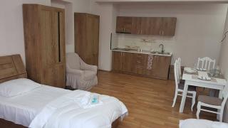 Hotel Caucasus - 8