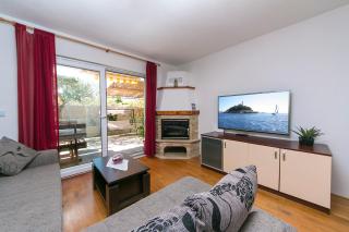 Apartment Marina - Makarska - 0