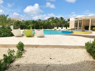 Isla Bonita Tropical 107 - Palm-Eagle Beach - 7