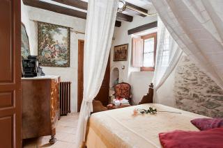CAN BALDIRET - La Vall de Santa Creu - 4