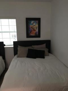 2 Bedroom Ocean Drive Newly Renovated - Miami Beach - 1