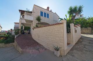 Lovely apartment Silvana - Postira - 9
