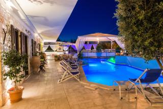 Dante's Maisonettes - 1