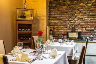 Best Western Plus Bristol Hotel - 4