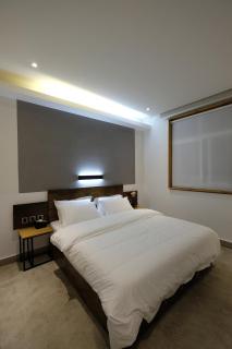 DaLi LOFT Travelling With Hostel - Dali - 6