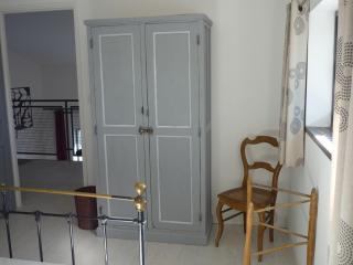 Workshop with shared pool for 2-6 in Semur en Auxois, Burgundy - 2