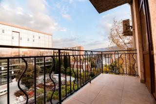 Dat Exx Apartments - Tbilisi - 6