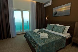 Sky Inn Batumi - 8