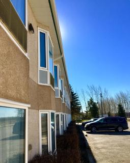 Bay Hill Inns & Suites - Neepawa - 7