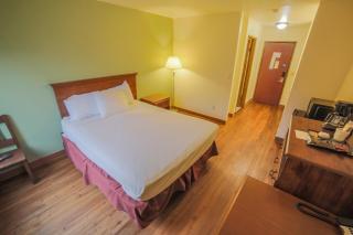 Sunnyside Inn and Suites - 1