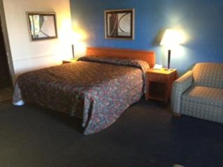 Budget Inn - Madison - 9