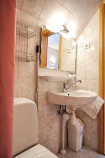 Villa Johanna Guesthouse - Pärnu - 9