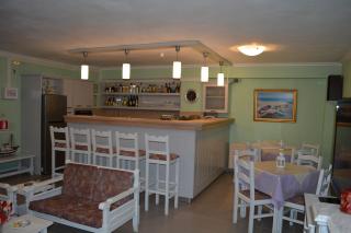 Stella Hotel Apartments - 8