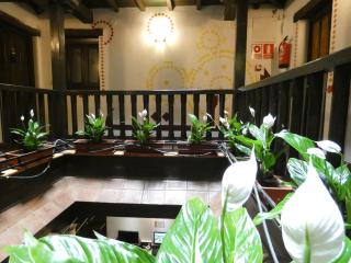 Oasis Backpackers' Hostel Granada - 3
