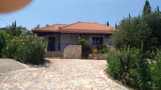 Takis Haikos House two minutes walk to the beach Peroulia - 2