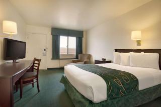 Travelodge by Wyndham Winslow - Winslow - 3