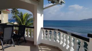 The Drake Seaside Apartment - Bel Ombre - 4