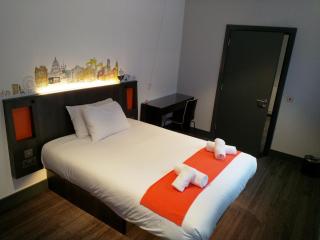 easyHotel Belfast - Belfast - 3