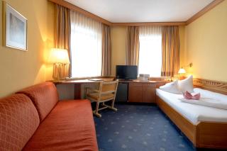 Familienhotel Felsenhof - 3