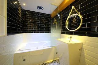 Brooks Hotel Tongyeong - Tongyeong - 3
