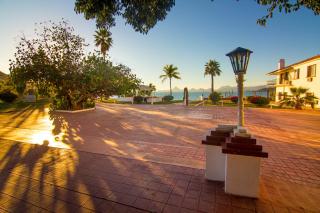 Hotel Playa de Cortes - 9