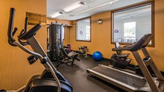 Best Western Estevan Inn & Suites - 9