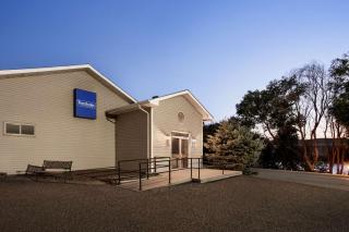 Travelodge by Wyndham Guernsey - Guernesey - 9