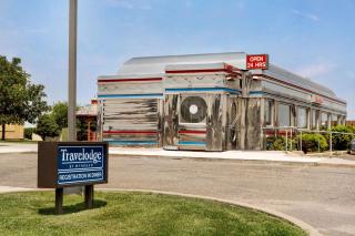 Travelodge by Wyndham Sharon Springs - Sharon Springs - 8