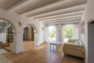 Villa Savines is a luxury villa close to Ibiza Town and Playa Den Bossa - 3
