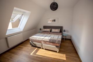 Talstation Kabine 20 / Innenstadt, 2 Schlafzimmer, Terrasse - Rüdesheim am Rhein - 6