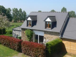 Le Jardin B&B - Isigny-le-Buat - 1