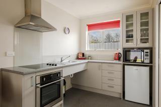 Esplanade Motels - 8