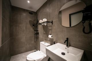 Eureka Hotel Penang - Bayan Lepas - 5