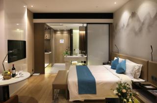 Novotel Deqing Moganshan 德清莫干山诺富特酒店 - Deqing - 1