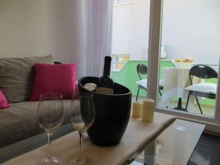 Holiday House in Tisno near the Bridge. - Tisno - 6