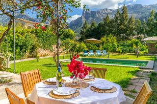 Captivating Mallorcan Villa With A Pool In Soller - 5