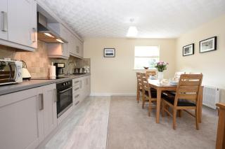Causeway Coast Apartments 8 Bleach Green - Ballycastle - 6