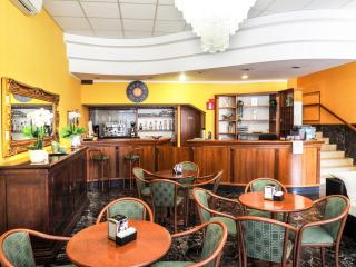 Hotel Select - SantʼIlario dʼEnza - 6