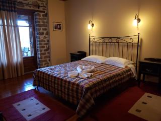 Dryades Guesthouse - Ano Chora - 0