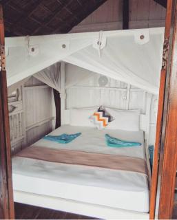 Cosmos Bungalows - Bira - 9
